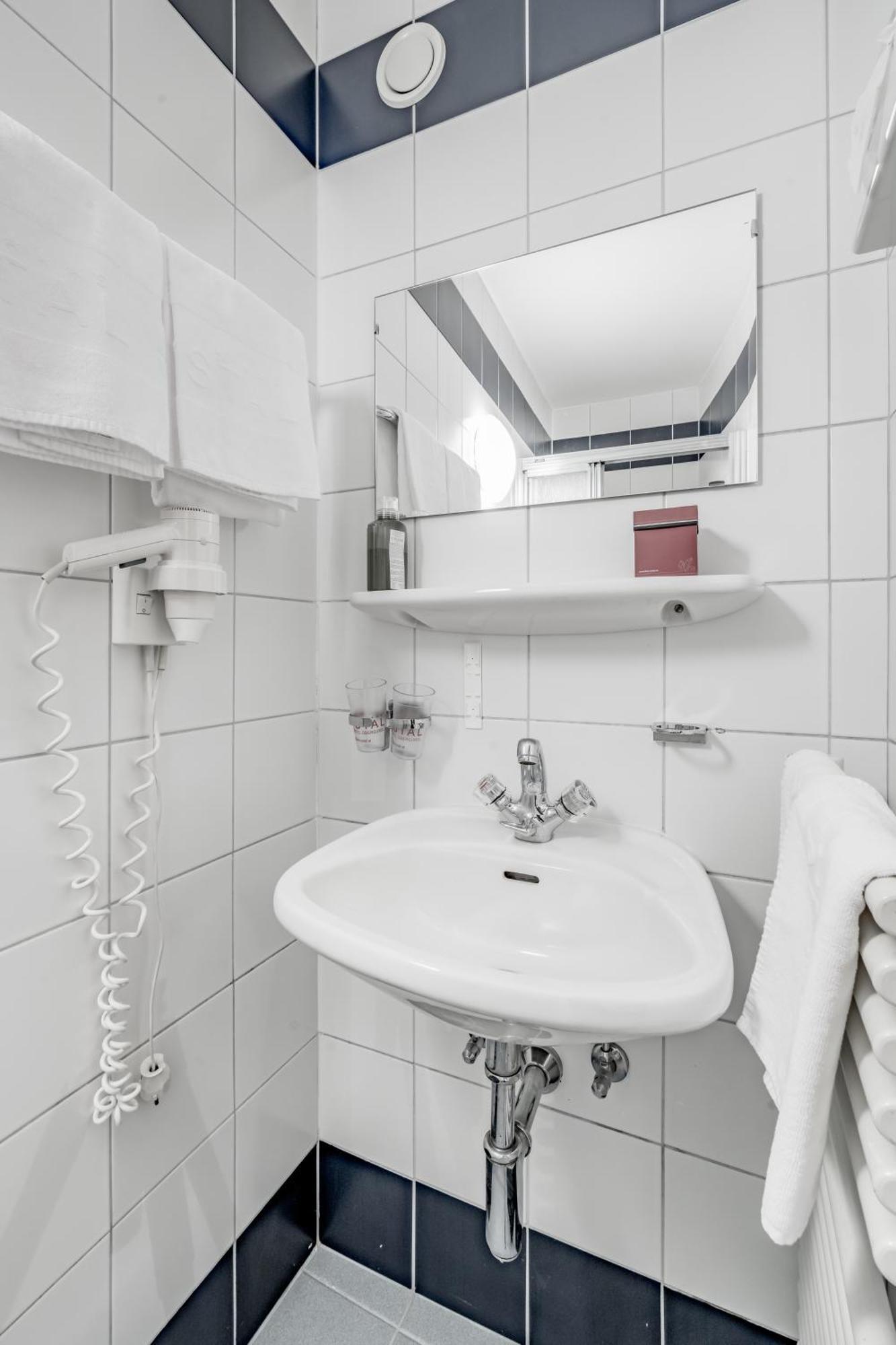Hotel Sportiv By Vaya Обергургл Стая снимка